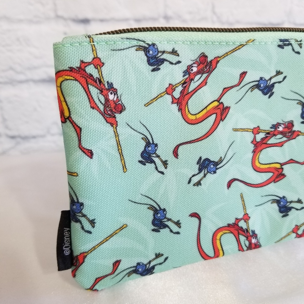 Loungefly Mulan Companion Friend Mushu Dragon Crikee Zip Disney Travel Pouch New - Picture 4 of 16
